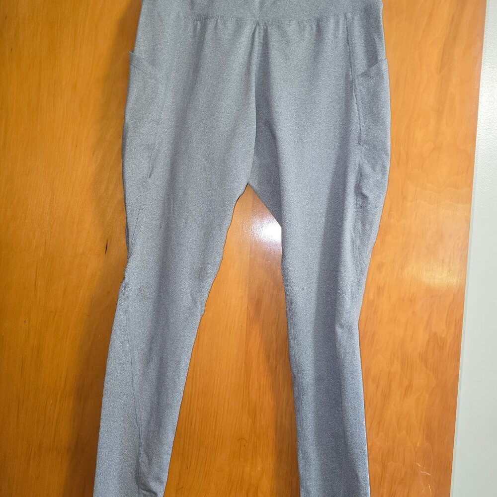 Grey legging